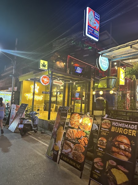 Pai Night Market