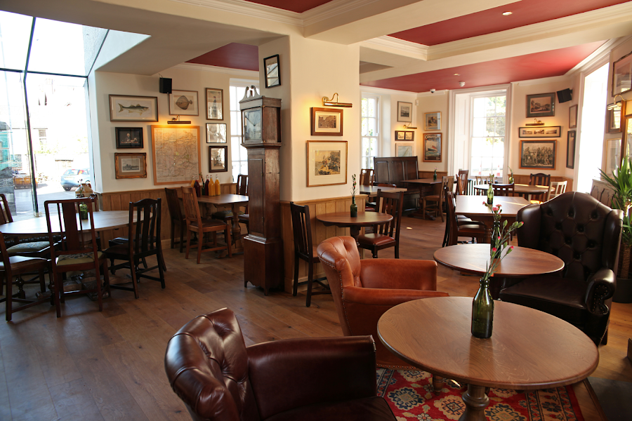 The Erskine Arms — Welsh pub — Wales Mountain Crossing — Wales