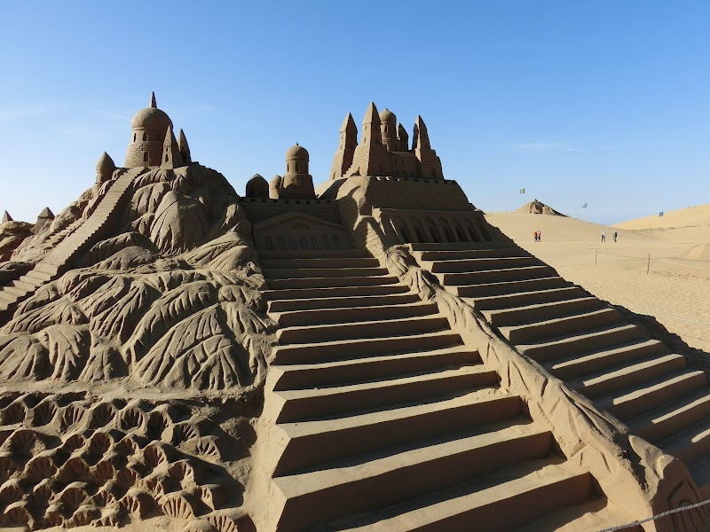 Resonant Sand Gorge