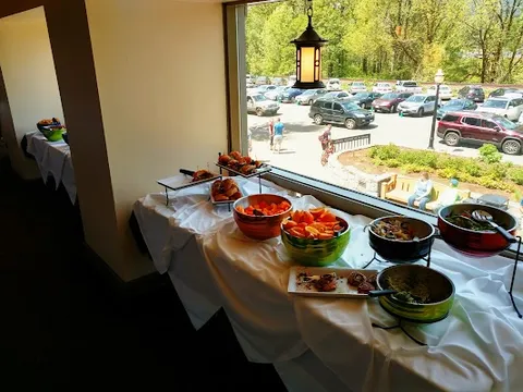Multnomah Falls Lodge — American lodge dining — Historic Columbia River Highway — United States