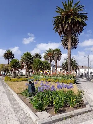Latacunga — City — Avenue of the Volcanoes — Ecuador