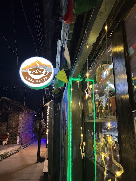 Café 42 — Indian and café — Spiti Valley Circuit via Kinnaur and Kunzum — India