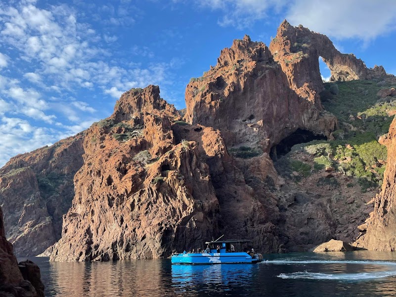 Licensed Scandola–Girolata–Piana excursion — Marine reserve — Corsica Island Drive — France