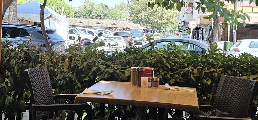 Selçuk Köftecisi — Turkish grill — Türkiye Grand Tour — Türkiye