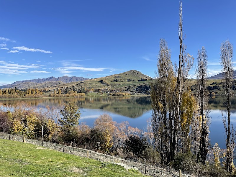 Lake Hayes — Optional pre-route walk — Southern Alps Highway — New Zealand