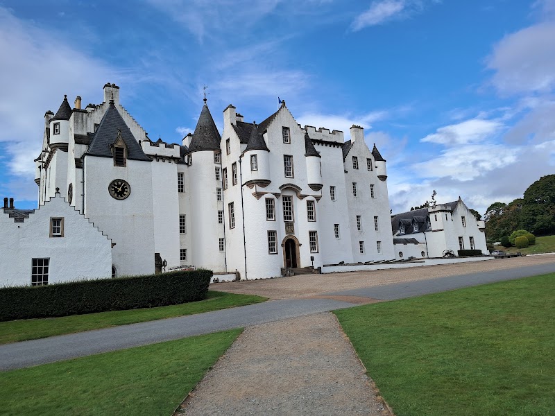 Blair Castle — Castle — Scotland, Highlands & History — Scotland