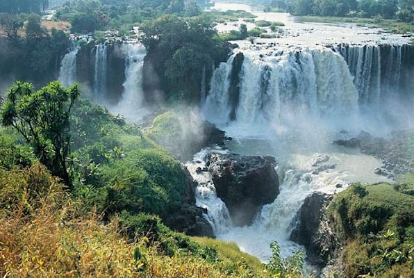 Blue Nile Falls hike