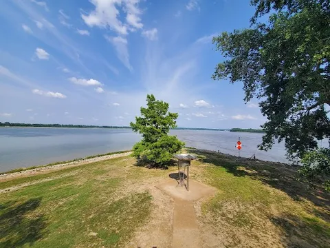 Cairo — Nature — Great River Road: Ten-State Highlights — United States
