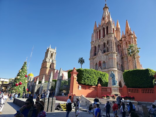 San Miguel de Allende — City — Mexico's Colonial Heartland — Mexico