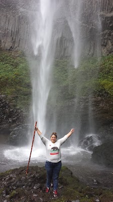 Photograph Latourell Falls