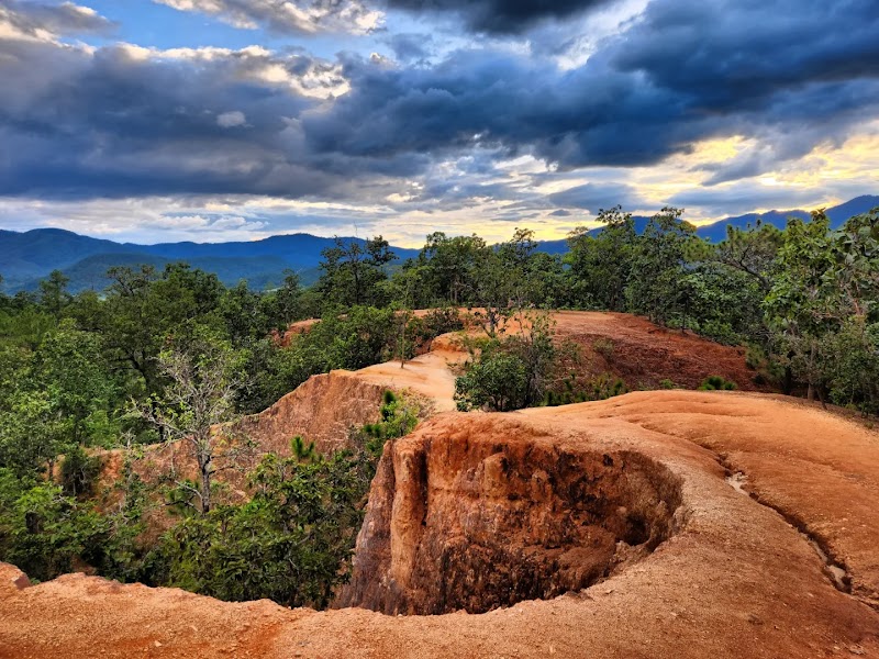 Pai Canyon — Viewpoint walk — Mae Hong Son Loop — Thailand