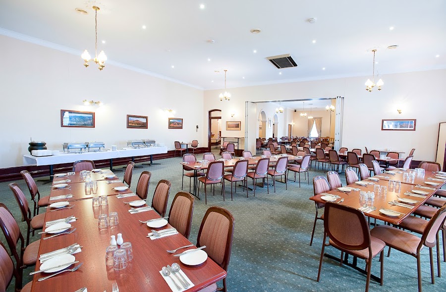Standpipe Restaurant — Australian and Indian — Stuart Highway — Australia