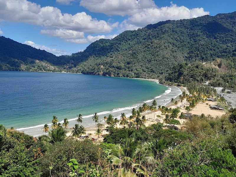 Swim at Maracas Bay — Beach — Trinidad North Coast Road — Trinidad and Tobago