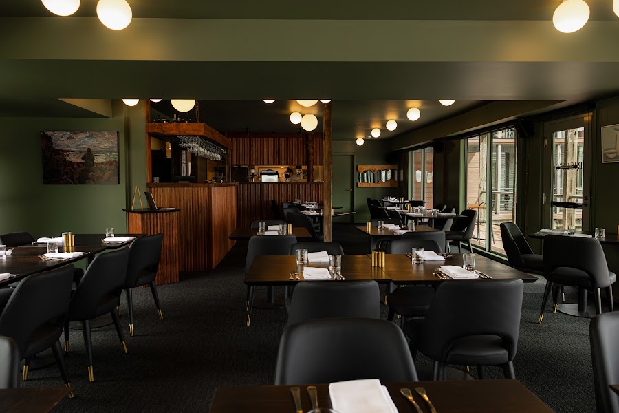 Risby Cove restaurant — Tasmanian seafood — Tasmania West Coast — Australia