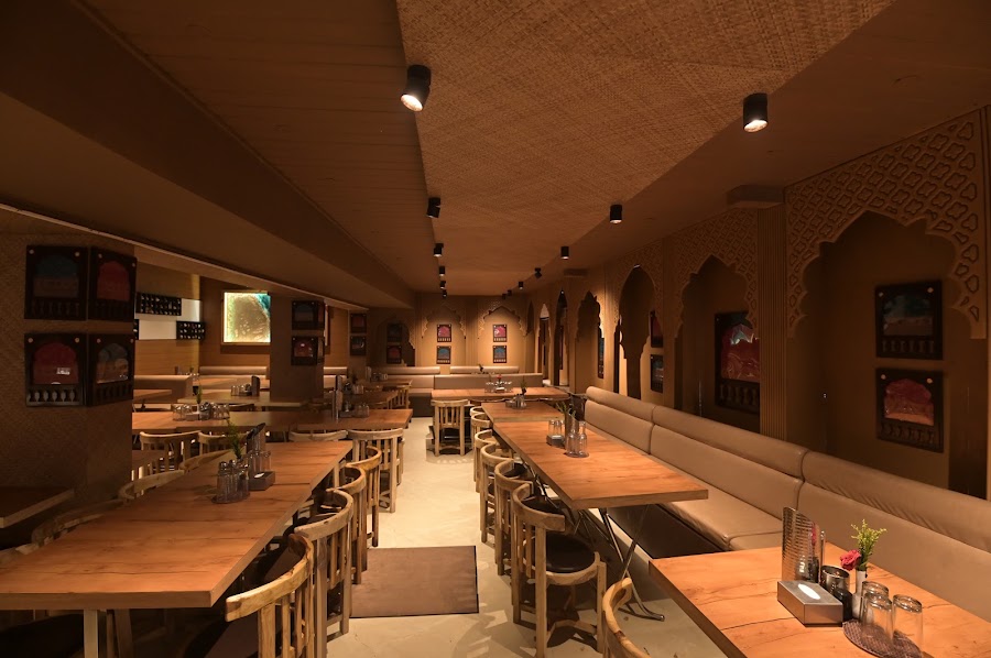 Amantran Restaurant — Malvani seafood — Mumbai to Goa via NH 66 — India
