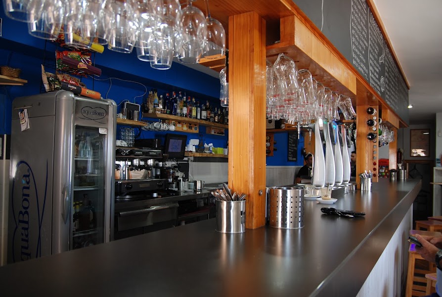 La Ola — Andalusian seafood — Mediterranean Meander — Spain