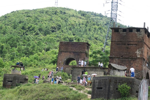 Hai Van Pass Viewpoint