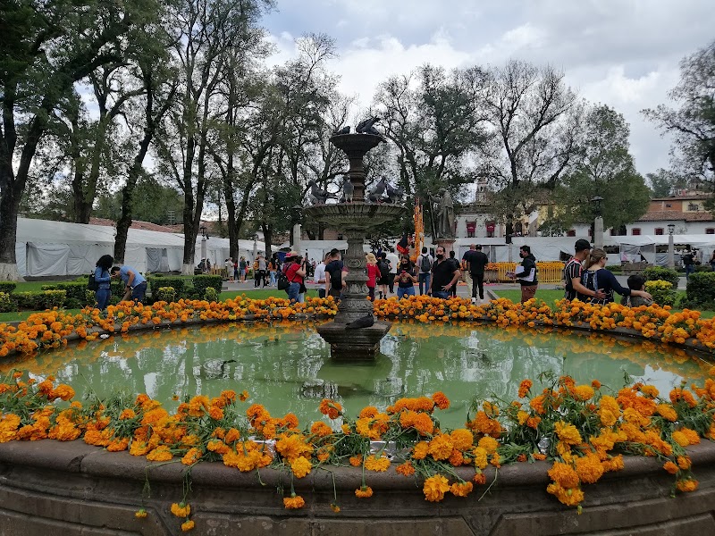 Pátzcuaro — Arrival — Mexico's Colonial Heartland — Mexico