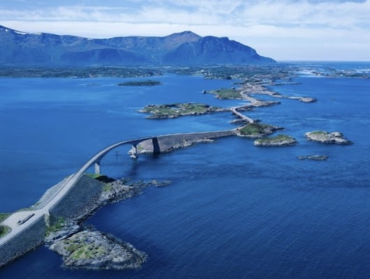 Atlantic Ocean Road Viewpoint