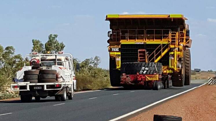 Kununurra-Halls Creek transfer — Highway transfer — Savannah Way — Australia