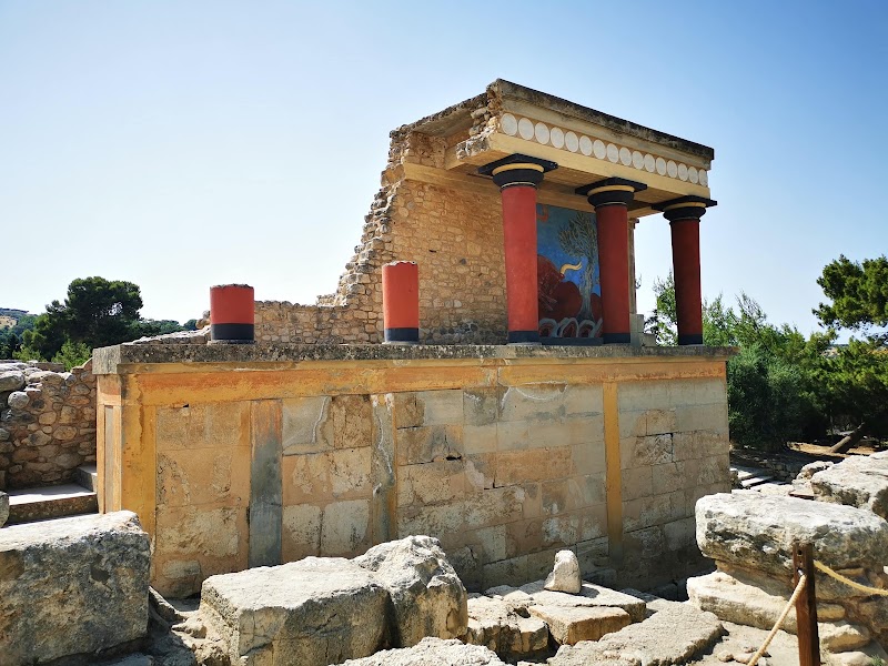 Palace of Knossos — Minoan archaeology — Minoan Crete: Heraklion to Zakros — Greece