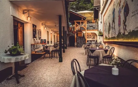 Gostilna Pri Planincu — Slovenian — Highlights of Slovenia — Slovenia