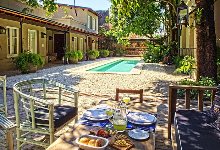 La Alondra, Casa de huéspedes