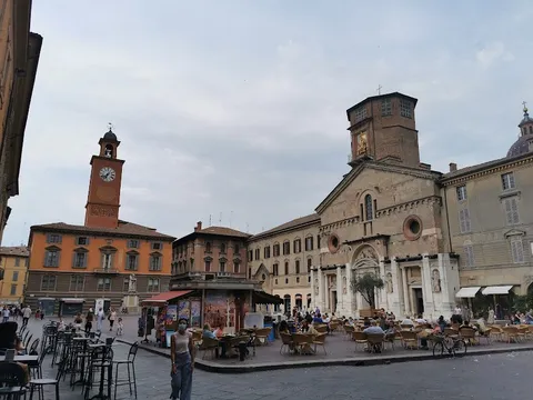 Reggio Emilia — Food & Drink — Emilia-Romagna Food and Art Circuit — Italy
