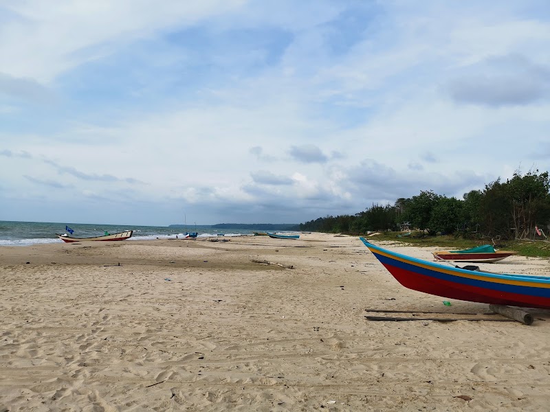 Tanjong Batu Seafood — Seafood — Sarawak Pan-Borneo Highway — Malaysia
