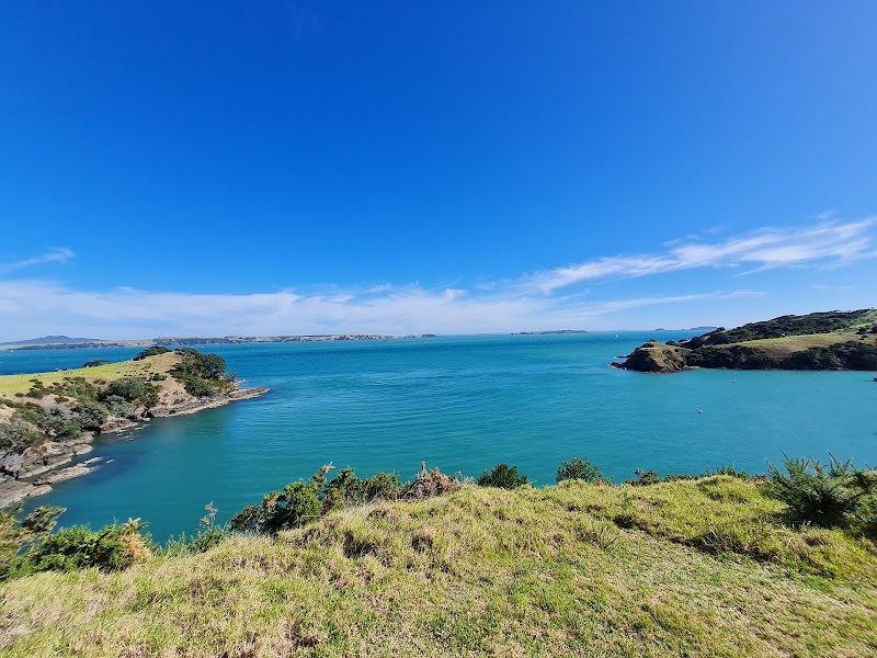 Oneroa village and coastal walk — Permanent coastal walk — Waiheke Island Circuit — New Zealand