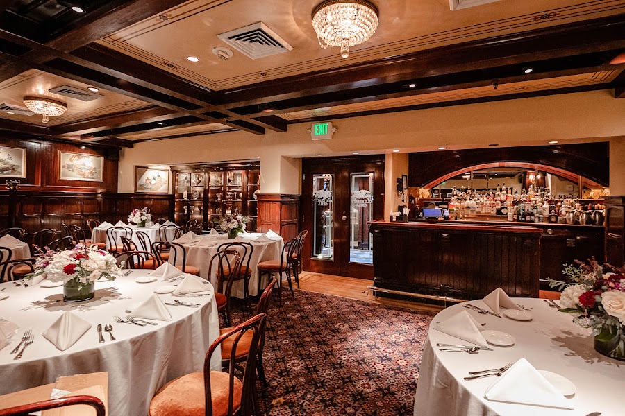 Old Ebbitt Grill — American — The American South — United States