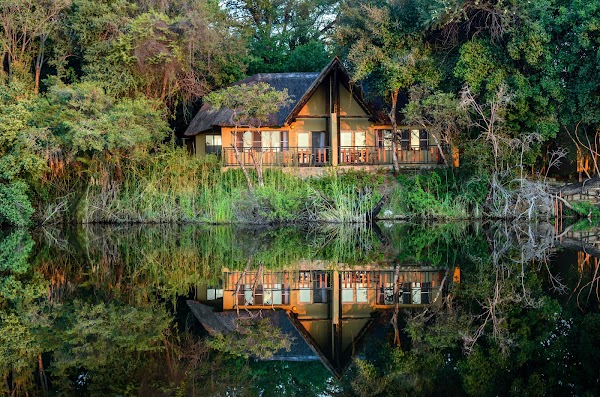 Namushasha River Lodge Restaurant