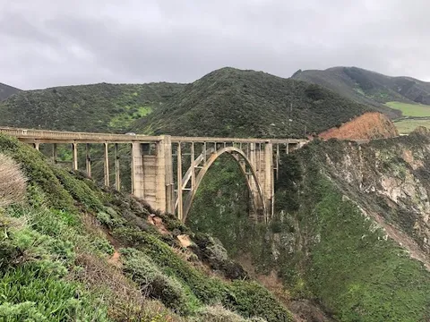 Bixby Creek Bridge — Landmark — Pacific Coast Hwy — United States