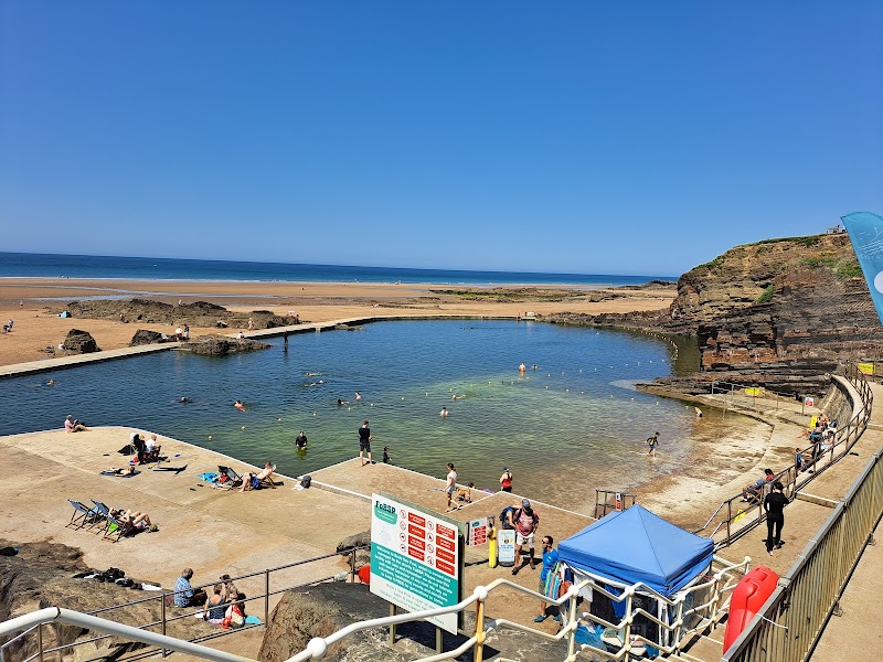 Bude Sea Pool — Coast — Atlantic Highway and West Cornwall Extension — England