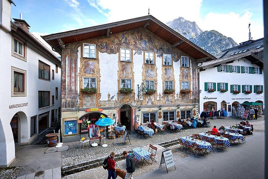 Alpenrose Traditionsgasthof — Bavarian — German Alpine Road — Germany
