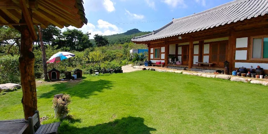 Wolbongjae — Gulbi Hanjeongsik — Baeksu Coastal Road — South Korea