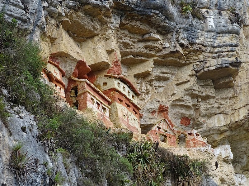 Revash Mausoleums