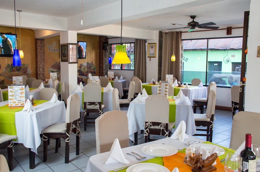 Restaurante El Pescador — Guatemalan and lake fish — Guatemala Highlands — Guatemala