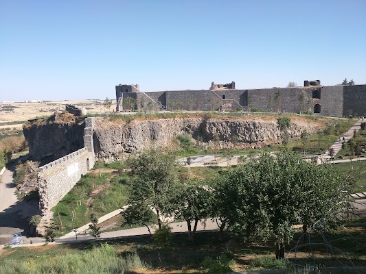 Mardin Gate and Diyarbakır Walls