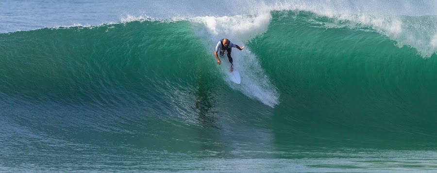 Booked beginner surf lesson at Oakura or Opunake — Guided surf lesson — Taranaki's Surf Highway — New Zealand
