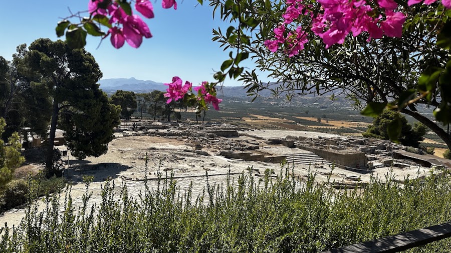 Palace of Phaistos — Minoan archaeology — Minoan Crete: Heraklion to Zakros — Greece