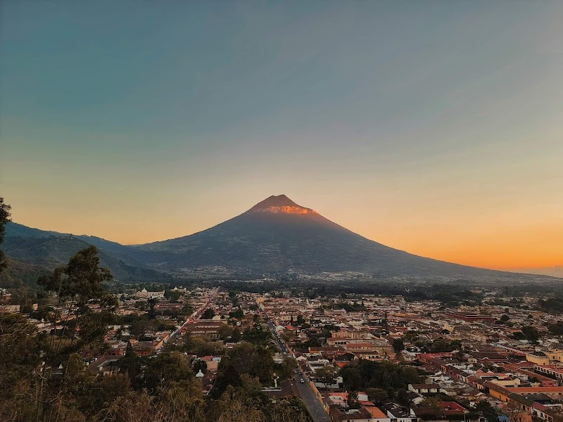 Cerro de la Cruz — viewpoint — Guatemala Highlands — Guatemala
