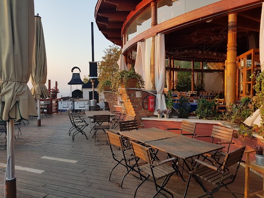 Bagolyvár Restaurant