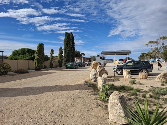 Mundrabilla Roadhouse