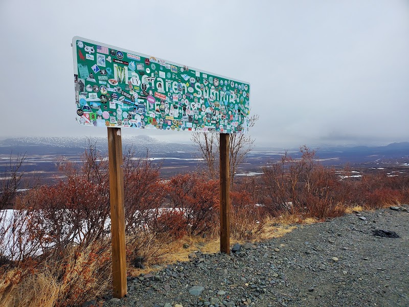Maclaren Summit pullouts — Scenic view — Denali Highway — United States
