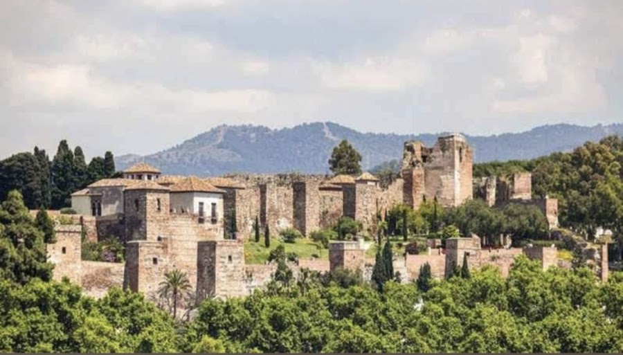 Alcazaba and Picasso Museum Málaga — Historic site and museum — Málaga to Seville via Ronda and Jerez — Spain
