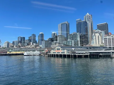 Bainbridge Island Ferry Terminal — City — Seattle–Olympic Peninsula Circuit — United States