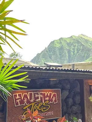 Haleiwa Joe's Haiku Gardens — Seafood — Oʻahu Windward and North Shore Trip — United States
