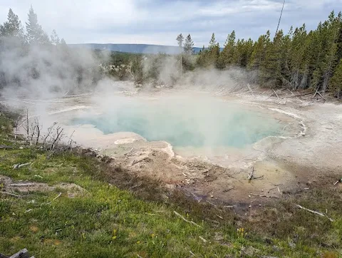Norris Geyser Basin — Nature — Grand Teton to Yellowstone — United States