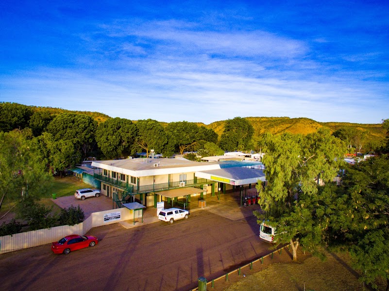 Timber Creek Hotel — Roadhouse and hotel meals — Savannah Way — Australia